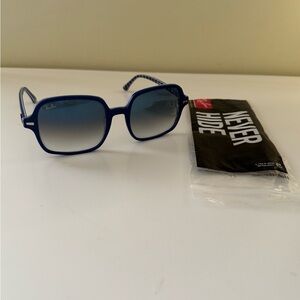 Brand New Ray-Ban Sunglasses RB 1973 Square II 1319/3F 53 20 140 2N